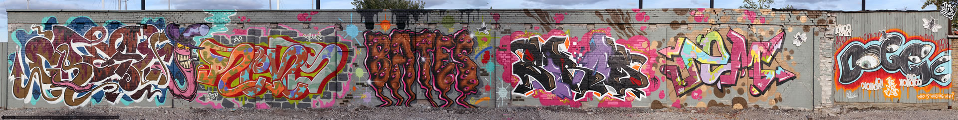 ★ UNITED FLIES ★ by Beats, Rens, Bates, Storm, Jem and DoggieDoe - The Dark Roses United - Refshaleøen, Copenhagen, Denmark 16. August 2009